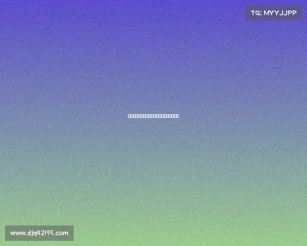 《一瞬封神：镜头下的电竞传奇与无声呐喊》